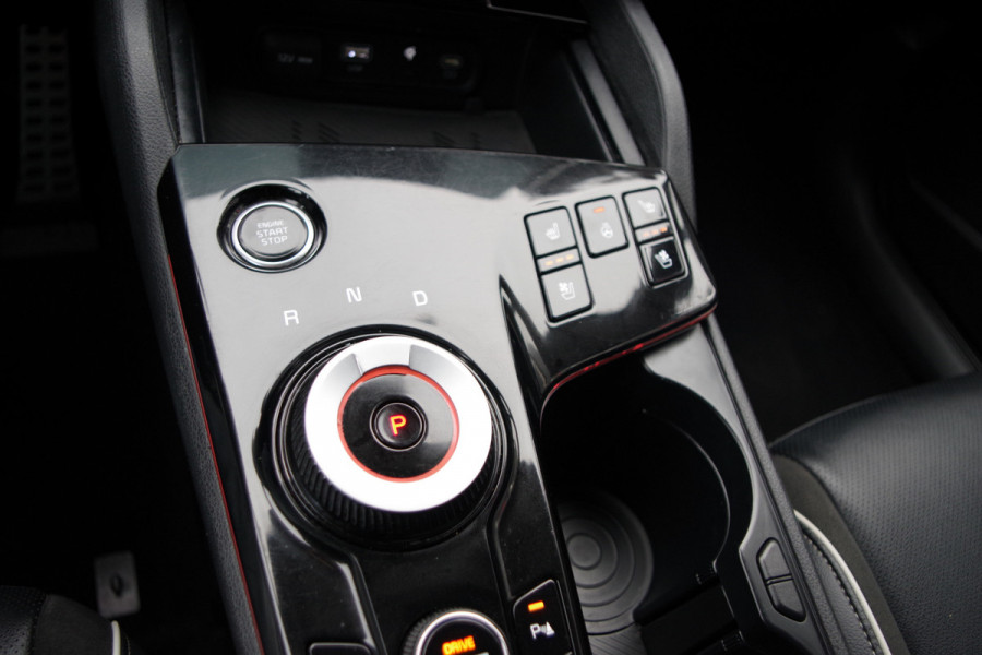 Kia Sportage 1.6 T-GDi Plug-in Hybrid 266 PK AWD GT-PlusLine, Trekhaak, Panoramadak, Rondomzicht Camera, LED