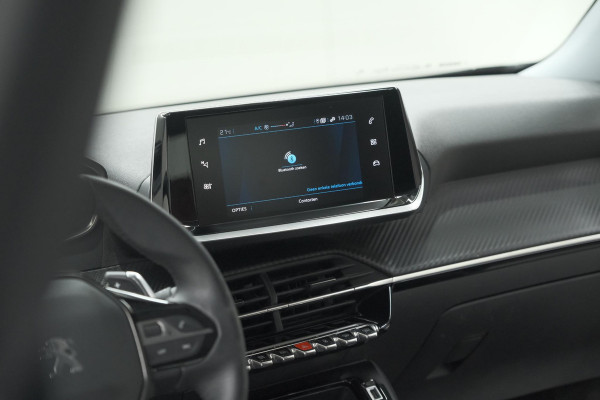 Peugeot 2008 PureTech 130 EAT8 Active | Parkeersensoren | Navigatie | Apple Carplay