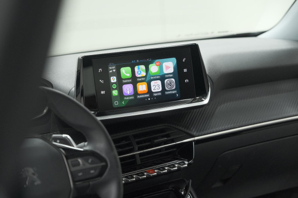 Peugeot 2008 PureTech 130 EAT8 Active | Parkeersensoren | Navigatie | Apple Carplay