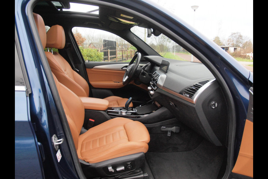 BMW iX3 High Executive 80 kWh | Panoramadak | 360 Camera | Trekhaak | Sfeerverlichting | Head-Up Display | Harman Kardon |