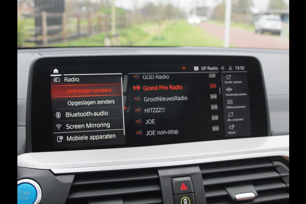 BMW iX3 High Executive 80 kWh | Panoramadak | 360 Camera | Trekhaak | Sfeerverlichting | Head-Up Display | Harman Kardon |