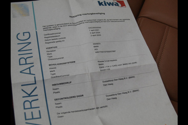 BMW iX3 High Executive 80 kWh | Panoramadak | 360 Camera | Trekhaak | Sfeerverlichting | Head-Up Display | Harman Kardon |