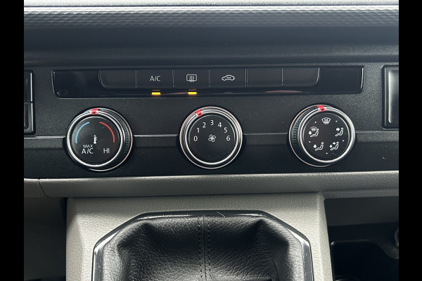 Volkswagen Transporter 2.0 TDI 111 PK / 1e EIG. / 48.372 KM !! / AIRCO / CRUISE / APPLE CARPLAY / 3-ZITS / PDC