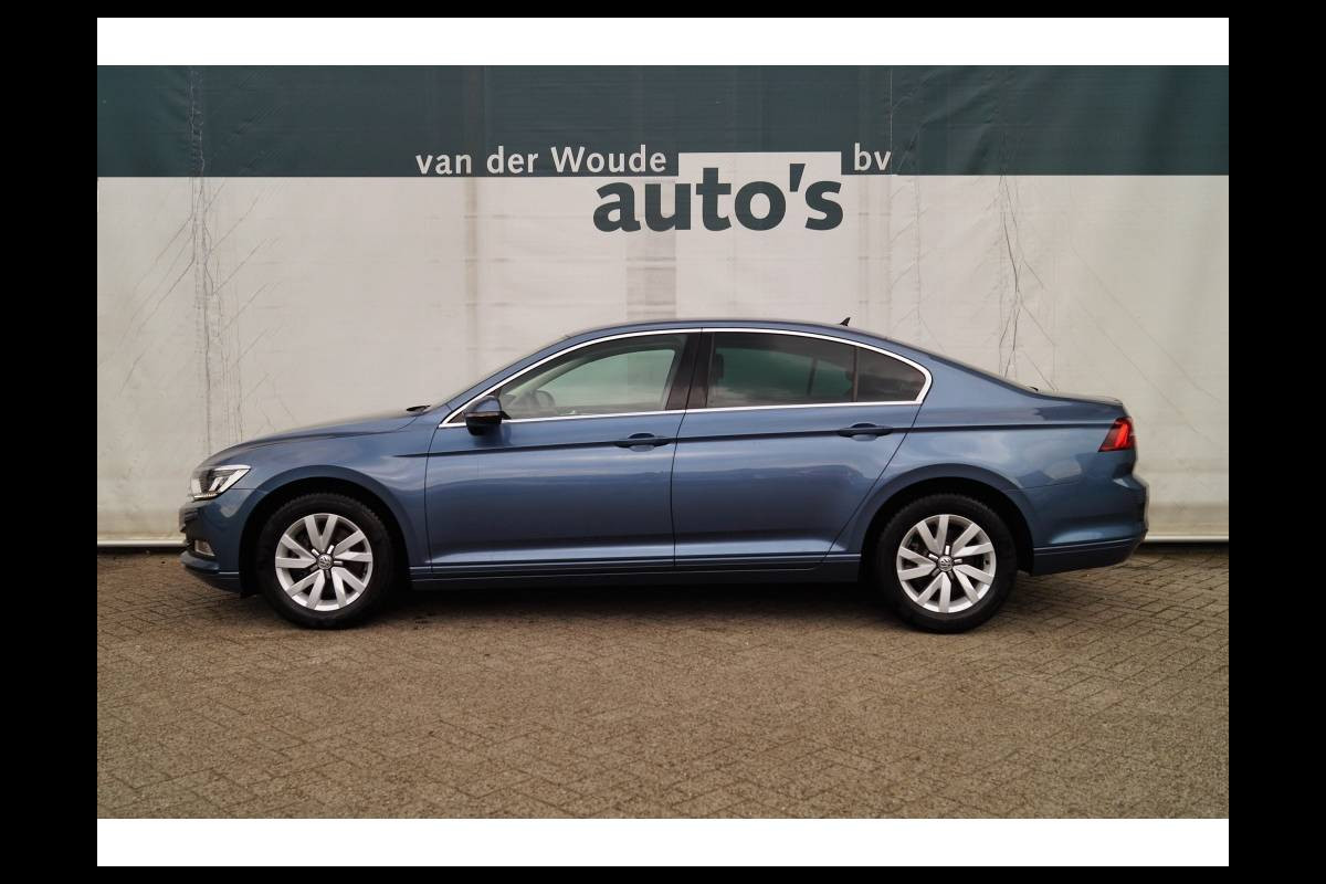 Volkswagen Passat 1.6 TDI Business Edition -NAVI-PDC-ECC-LED-