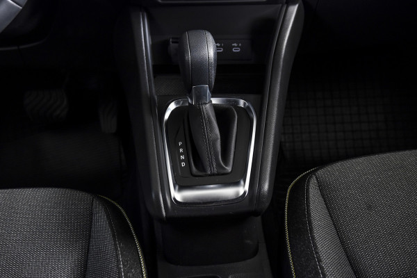 Renault Captur 1.3 mild hybrid 160 techno | Dig. Cockpit | Cruise | PDC | Camera | App. Connect | ECC | DAB | LM 18" | 0044