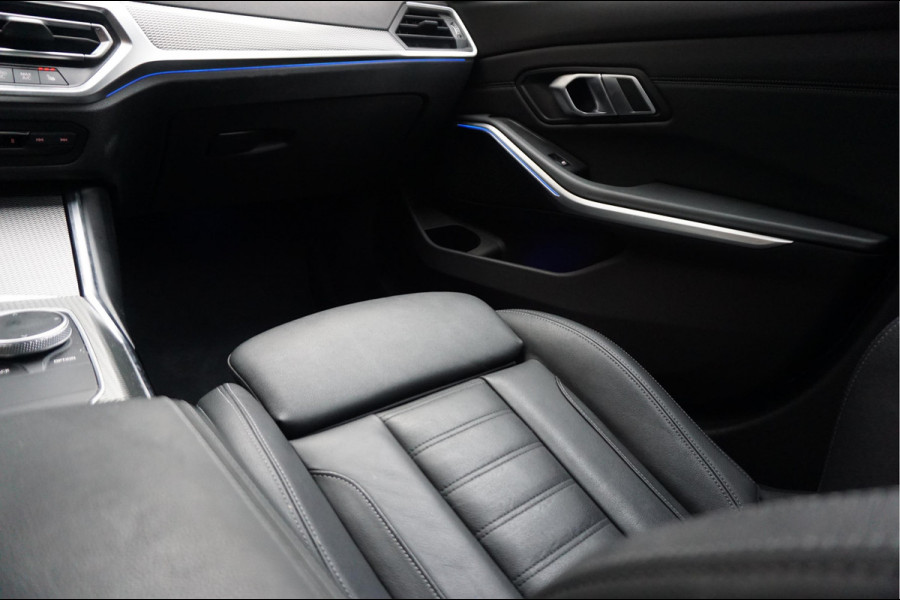 BMW 3-serie 330i Business Edition Plus M-SPORT | BTW | NL AUTO | LASER | LEER | PANORAMADAK | Sfeer | BMW Dealer onderhouden | Topstaat |