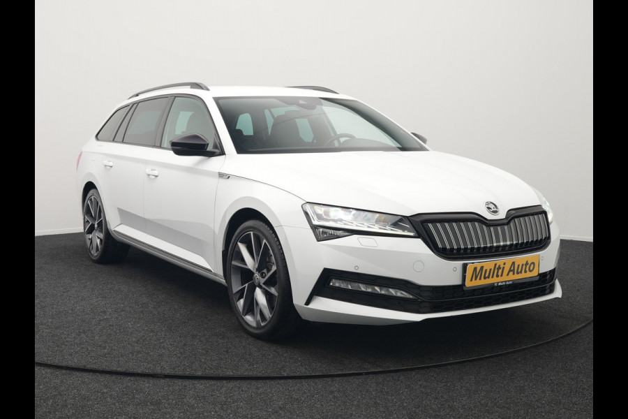 Škoda Superb Combi 1.4 TSI iV Sportline Dealer O.H PHEV | Adaptive Cruise | Alcantara Sportstoelen Memory & Verwarmd | Apple Carplay | Sfeerverlichting | Keyless | Blis | Camera | Virtual | Navigatie | DAB |
