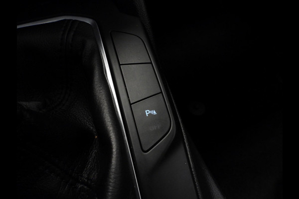 Ford FOCUS Wagon 1.0 EcoBoost Trend Business NAVI/TREKH/LED/PDC/16"LMV!