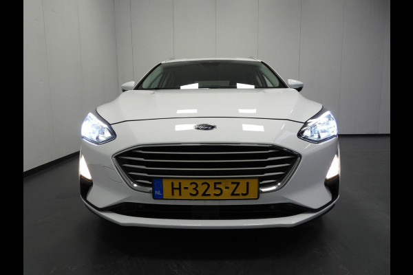 Ford FOCUS Wagon 1.0 EcoBoost Trend Business NAVI/TREKH/LED/PDC/16"LMV!