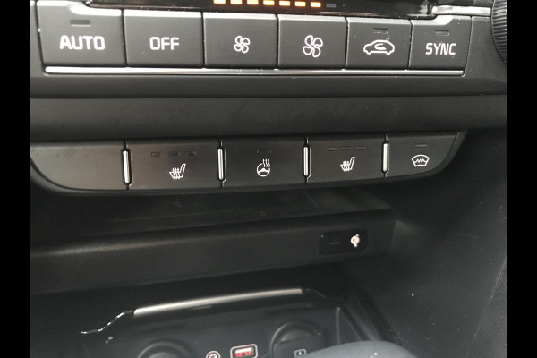 Kia ProCeed 1.6 T-GDi GT Automaat 204PK Black Edition