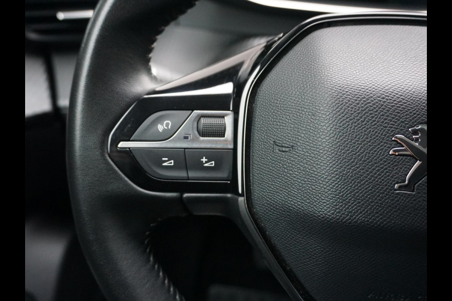 Peugeot e-2008 EV Allure Pack 50 kWh SOH 93,7%