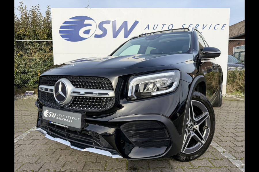 Mercedes-Benz Glb 200 Business Solution AMG | Pano | Trekhaak | Navi | Camera | LED | DAB+