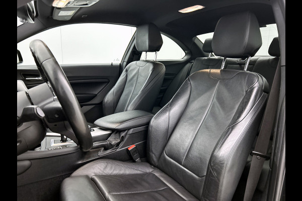 BMW 2 Serie Coupé 218i High Executive M-sport | NL-Auto | AchterCAM | Cruise | Carplay | StoelverW | Climate | Leder | Lane ass |