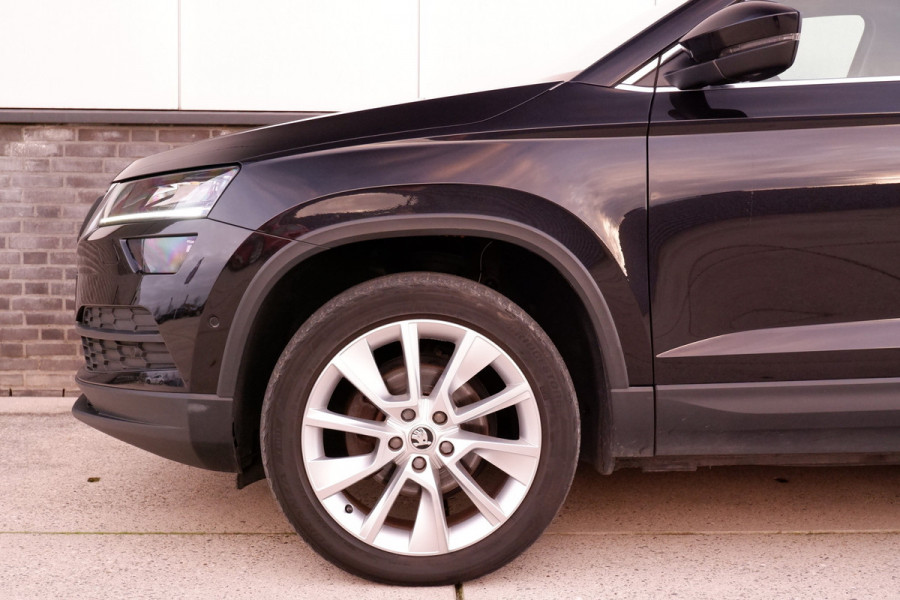 Škoda Karoq 1.5 TSI ACT Style | LED | Elek. Trekhaak | Navi | Carplay | Camera | Virtual Cockpit