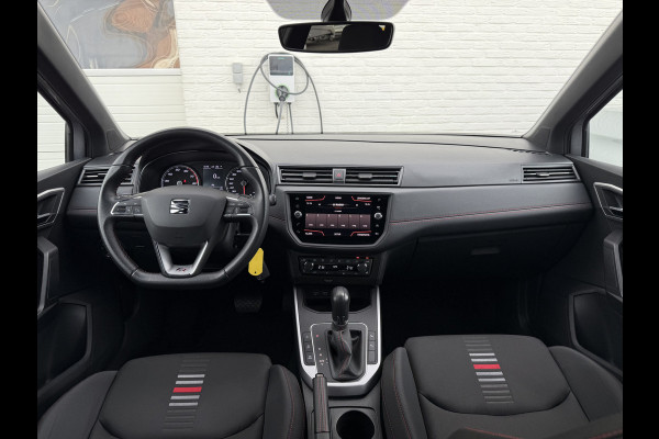 Seat Arona 1.0 TSI FR Business Intense | CarPlay | LED | Camera | Dodehoek | 18 inch