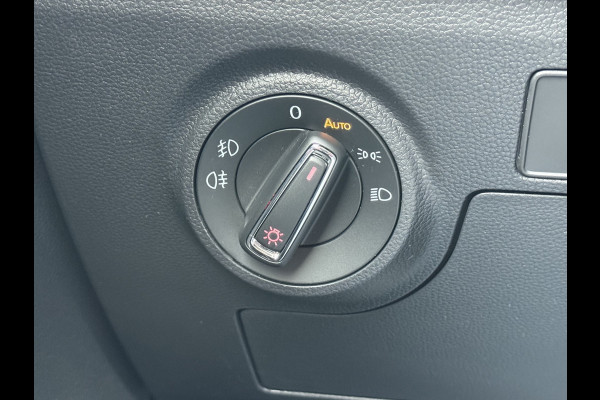 Seat Arona 1.0 TSI FR Business Intense | CarPlay | LED | Camera | Dodehoek | 18 inch