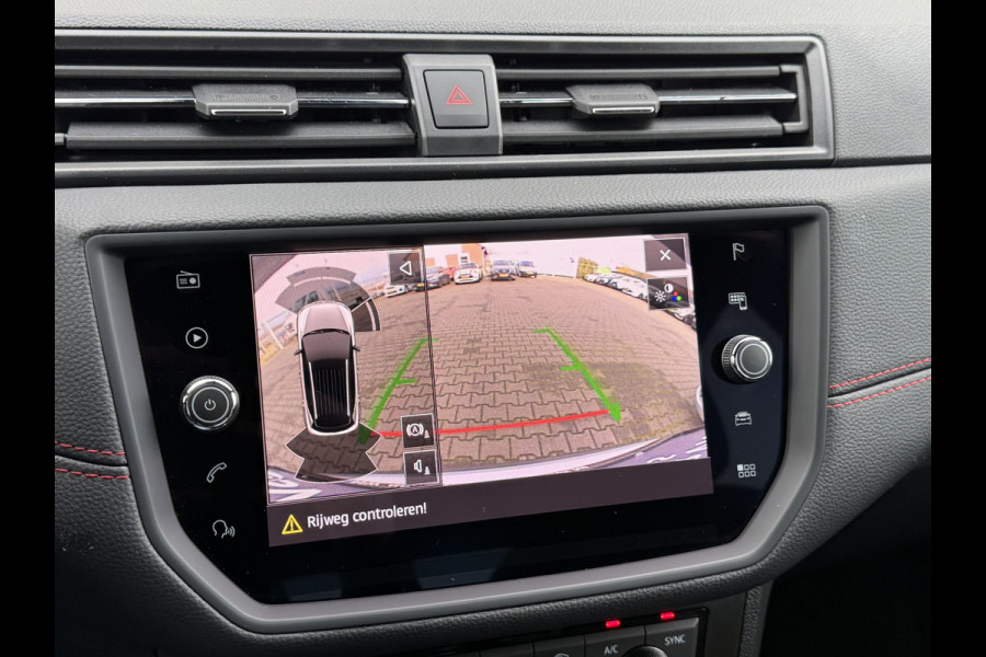 Seat Arona 1.0 TSI FR Business Intense | CarPlay | LED | Camera | Dodehoek | 18 inch