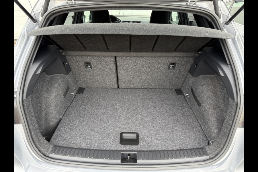 Seat Arona 1.0 TSI FR Business Intense | CarPlay | LED | Camera | Dodehoek | 18 inch