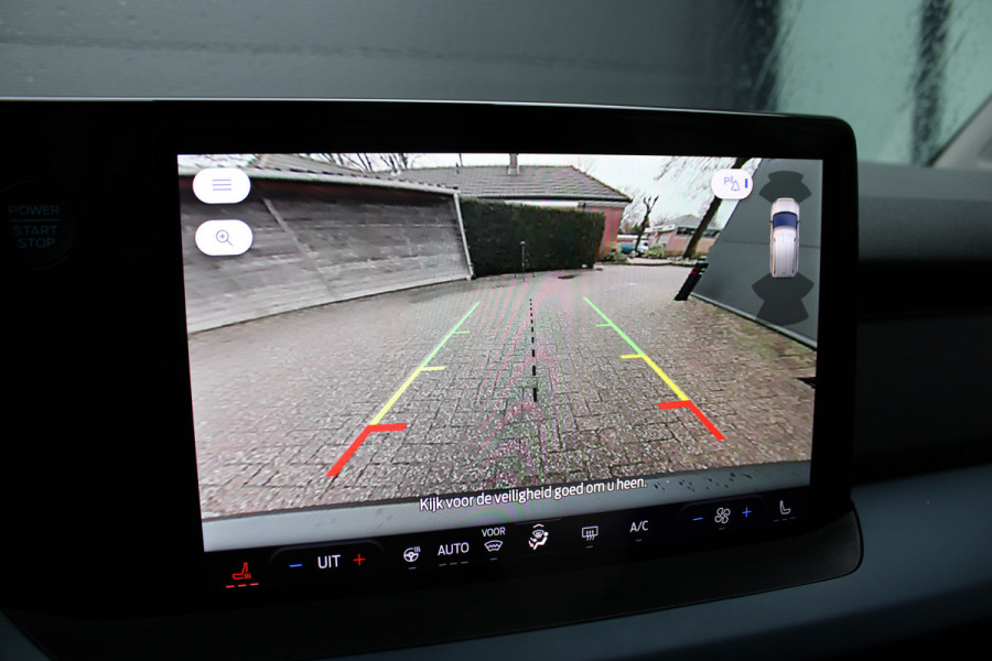 Ford Tourneo Courier Active BEV 43kWh 5P | Full Options | BLIS | Winterpack | Camera | Navigatie