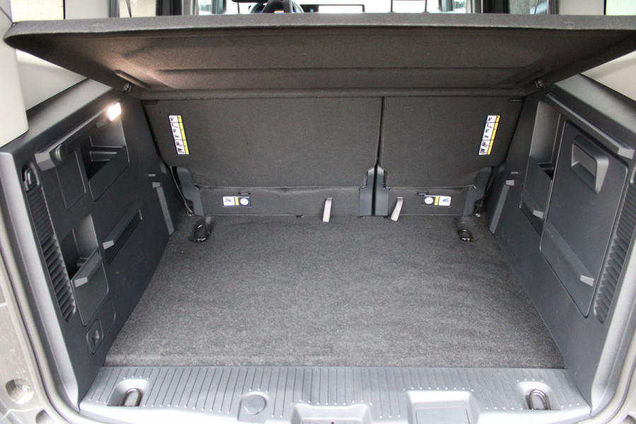 Ford Tourneo Courier Active BEV 43kWh 5P | Full Options | BLIS | Winterpack | Camera | Navigatie