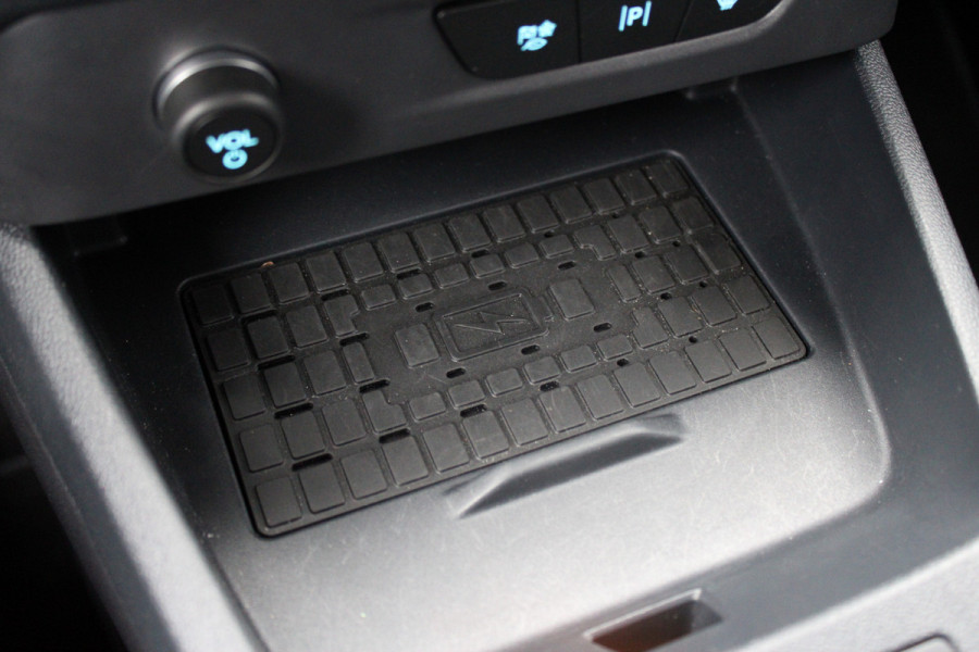 Ford Tourneo Courier Active BEV 43kWh 5P | Full Options | BLIS | Winterpack | Camera | Navigatie