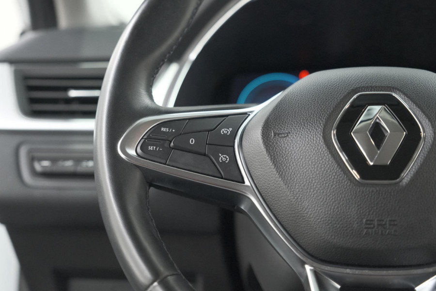 Renault Captur 1.6 E-Tech Plug-in Hybrid 160 Intens | Trekhaak | Camera | Navigatie | Parkeersensoren | Pack Winter