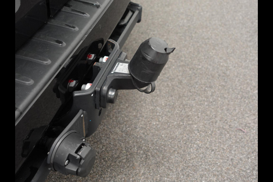 Ford Transit Custom 300 2.0 TDCI L2H1 Dubbele Cabine Automaat Navi Airco 2 Schuifdeuren Trekhaak Parkeersensoren Carplay