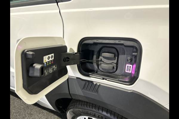 Fiat Grande Panda RED 7.4 kW 44kWh Nieuwe Red is Wit | Direct rijden!