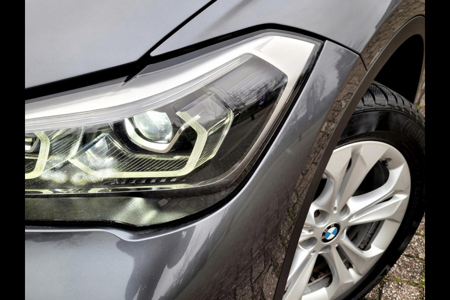 BMW X1 XDrive25e Pano, Camera, HUD, Leer, High Executive