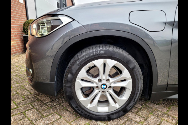 BMW X1 XDrive25e Pano, Camera, HUD, Leer, High Executive