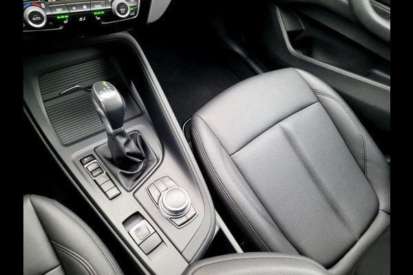 BMW X1 XDrive25e Pano, Camera, HUD, Leer, High Executive