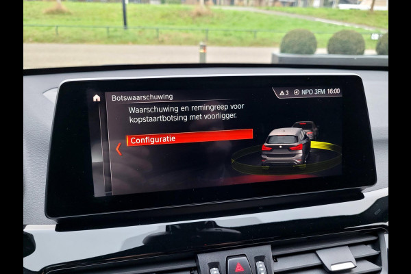 BMW X1 XDrive25e Pano, Camera, HUD, Leer, High Executive