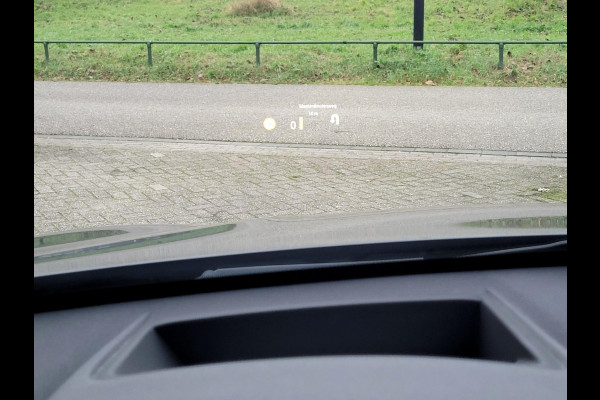 BMW X1 XDrive25e Pano, Camera, HUD, Leer, High Executive