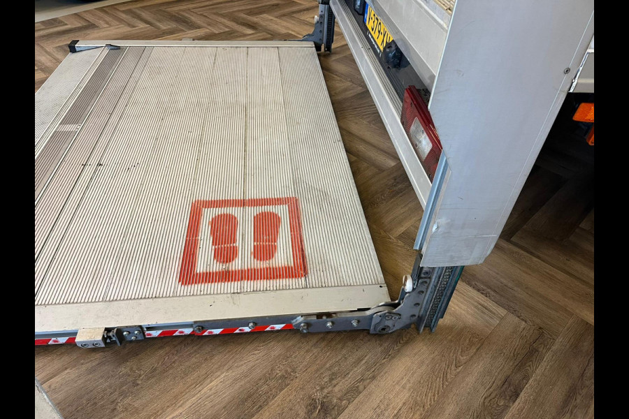 Ford Transit 350 2.0 TDCI L2H1 Trend|BAKWAGEN|LAADKLEP|AUTOMAAT|