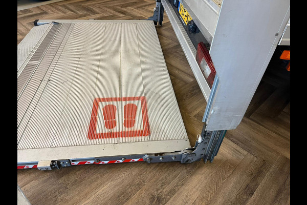 Ford Transit 350 2.0 TDCI L2H1 Trend|BAKWAGEN|LAADKLEP|AUTOMAAT|