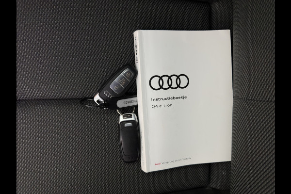 Audi Q4 e-tron 40 Launch edition Advanced Plus 77 kWh (INCL-BTW) *HEATPUMP | ADAPT-CRUISE | MATRIX-LED | NAVI-FULLMAP | KEYLESS | CAMERA | DIGI-COCKPIT | DAB | AMBIENT-LIGHT | SPORT-SEATS | 19''ALU*