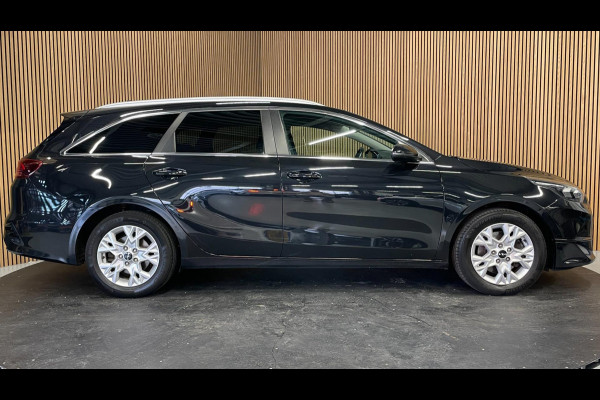 Kia Ceed Sportswagon 1.0 T-GDi DynamicPlusLine|LEDER|CARPLAY|CAMERA|CRUISE|CLIMATE|STOEL+STUURVERW|NAVI|NAP|NL-AUTO|IN.BTW|1e EIG|