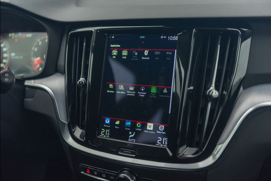 Volvo V60 B3 Aut. Benzine Momentum ACC Parkeercamera 163pk