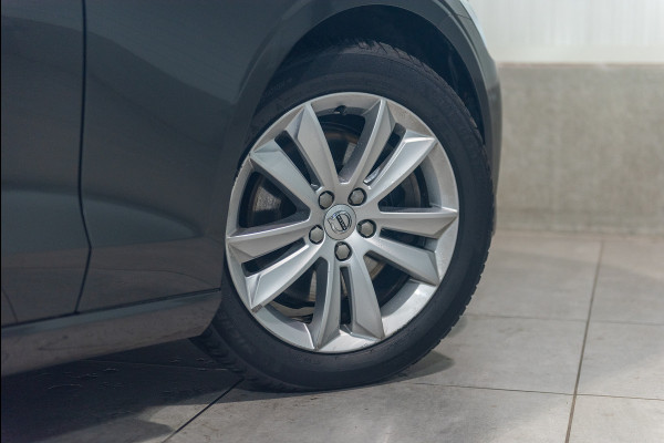 Volvo V60 B3 Aut. Benzine Momentum ACC Parkeercamera 163pk