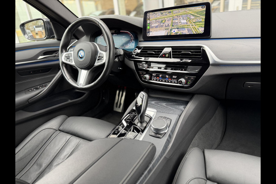 BMW 5 Serie Touring 530e xDrive High Ex. M-Sport |CoPilot|Laser|Stoelventilatie|SoftClose|HUD|HiFi|Trekhaak