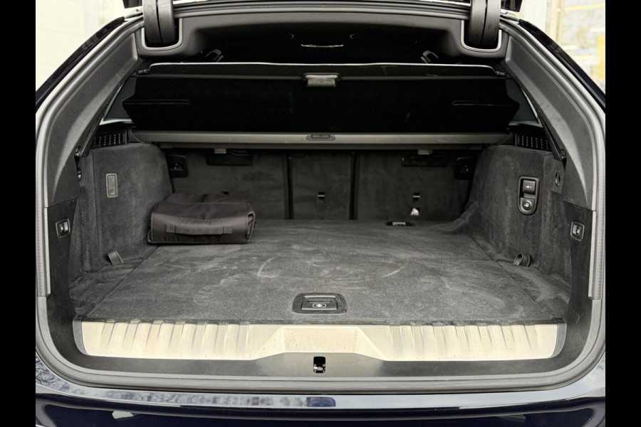 BMW 5 Serie Touring 530e xDrive High Ex. M-Sport |CoPilot|Laser|Stoelventilatie|SoftClose|HUD|HiFi|Trekhaak