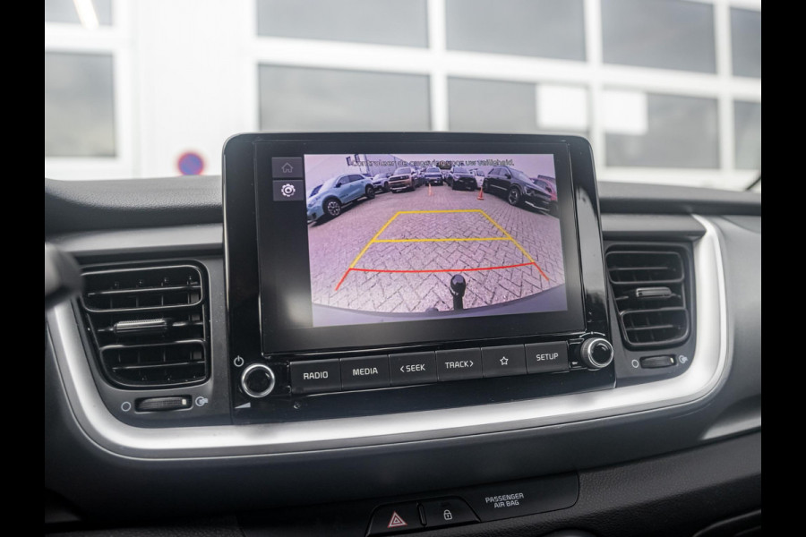 Kia Stonic 1.0 T-GDi MHEV DynamicLine | Trekhaak l apple carplay android auto l achteruitrijcamera l