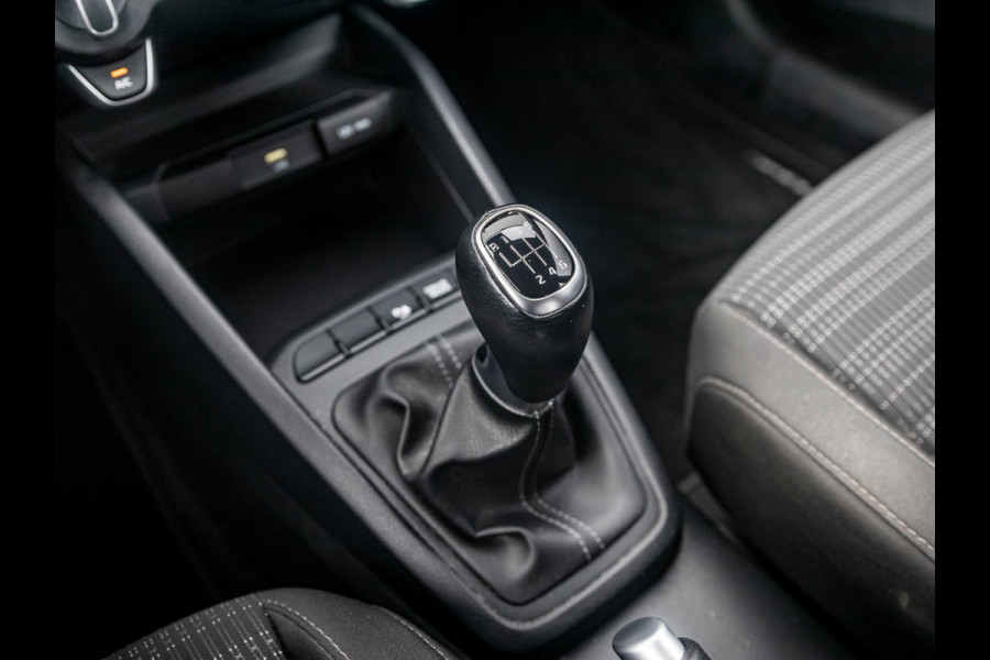 Kia Stonic 1.0 T-GDi MHEV DynamicLine | Trekhaak l apple carplay android auto l achteruitrijcamera l