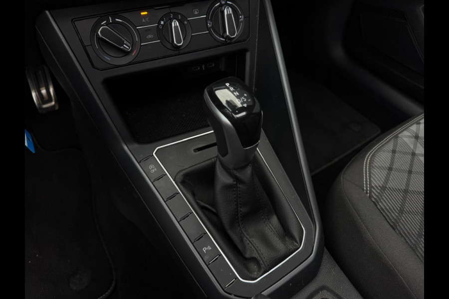 Volkswagen Taigo 1.0 TSI 3x R-Line PANO PDC LED APPLE CARPLAY SPORTVELGEN