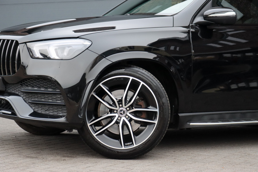 Mercedes-Benz GLE 580 V8 4MATIC Premium+ AMG Line | 7 Zitplaatsen | Airmatic | Distronic+ | Panoramadak | Burmester | Trekhaak | Standkachel | Keyless Go | Surround Camera | Soft-Close | HUD |