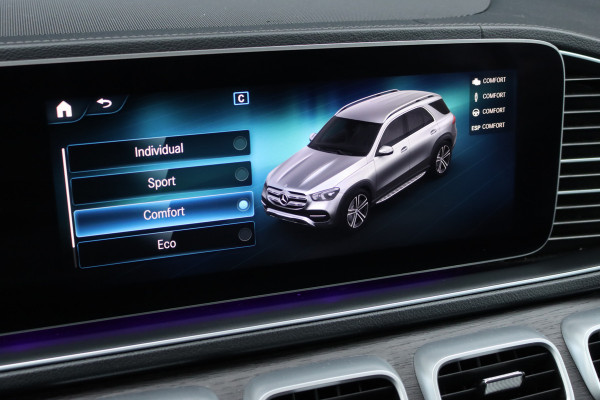 Mercedes-Benz GLE 580 V8 4MATIC Premium+ AMG Line | 7 Zitplaatsen | Airmatic | Distronic+ | Panoramadak | Burmester | Trekhaak | Standkachel | Keyless Go | Surround Camera | Soft-Close | HUD |