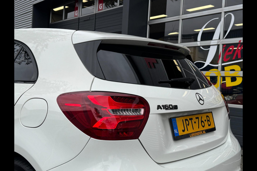 Mercedes-Benz A-Klasse 160S AMG Sport Edition - Panorama dak I Navigatie I Sport pakket I Leer I Airco I PDC I Dealer onderhouden