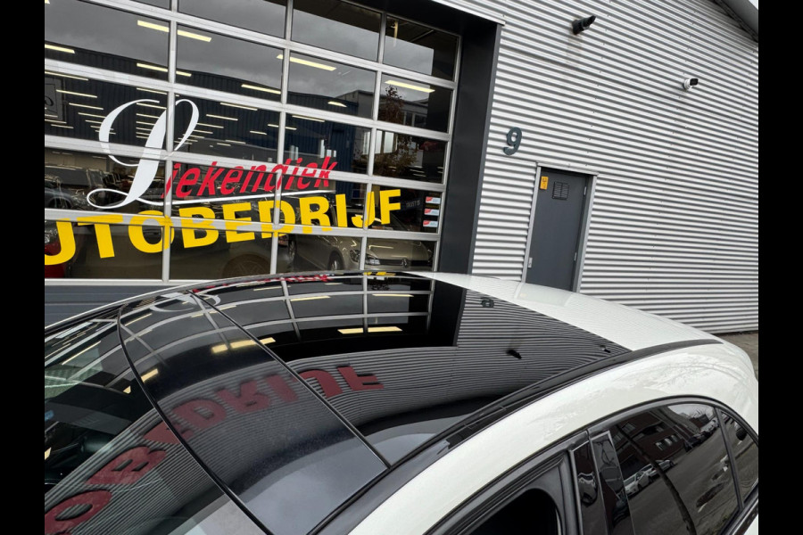 Mercedes-Benz A-Klasse 160S AMG Sport Edition - Panorama dak I Navigatie I Sport pakket I Leer I Airco I PDC I Dealer onderhouden