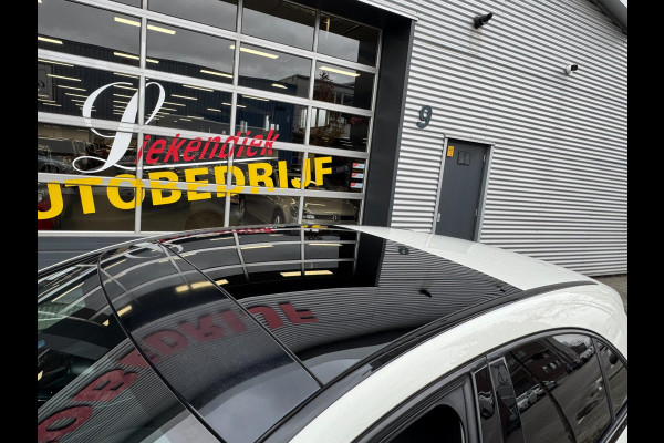Mercedes-Benz A-Klasse 160S AMG Sport Edition - Panorama dak I Navigatie I Sport pakket I Leer I Airco I PDC I Dealer onderhouden