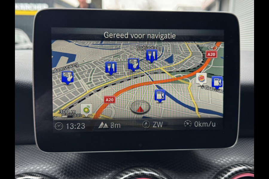 Mercedes-Benz A-Klasse 160S AMG Sport Edition - Panorama dak I Navigatie I Sport pakket I Leer I Airco I PDC I Dealer onderhouden